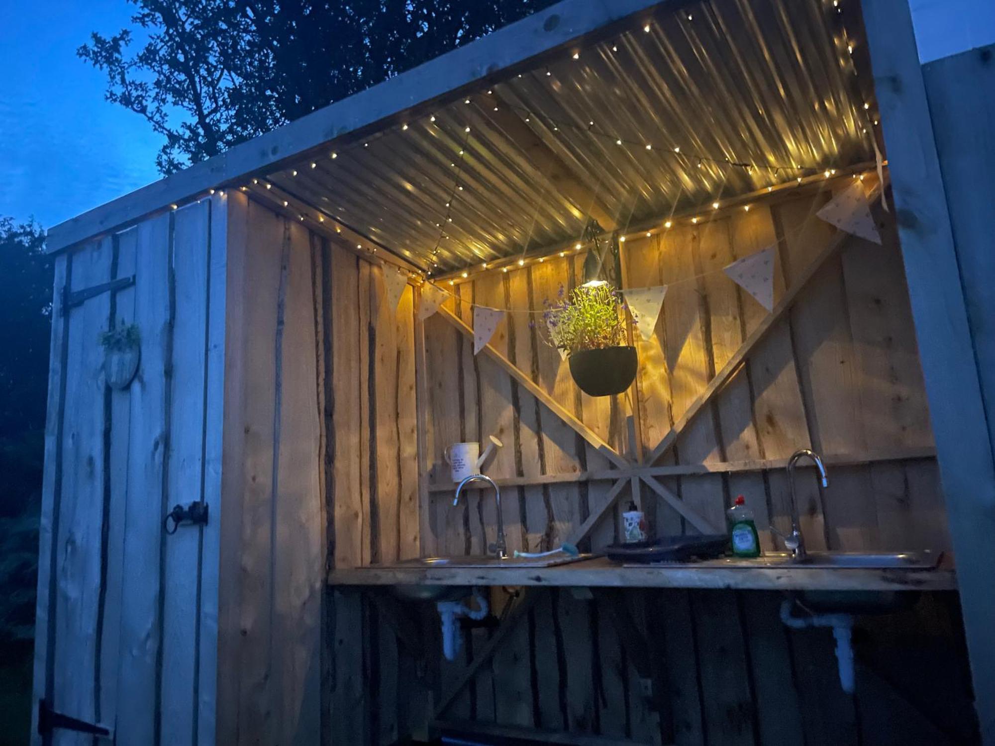 Trevena Cross Glamping & Camping เฮลสตัน ภายนอก รูปภาพ